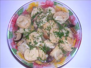 Фото рецепта «Суп с пельменями Сокровища из горшочка»