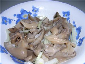 Фото рецепта «Маринованные грибы Вешенка»