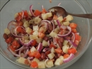 Пошаговое фото рецепта «Салат с козьим сыром и красной рыбой»