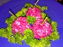 Пошаговое фото рецепта «Свекольный салат Вишенки»