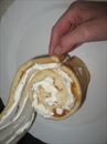 Пошаговое фото рецепта «Спиральный торт с абрикосами и взбитыми сливками»
