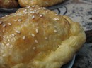 Пошаговое фото рецепта «Слоеные пирожки с сыром»