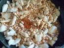 Пошаговое фото рецепта «Куриное филе с фасолью в томатном соусе»