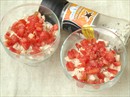 Пошаговое фото рецепта «Салат с курицей, маслинами и сухариками»