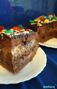 Фото рецепта «Торт шоколадно-кофейный с черносливом»