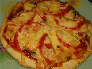 Фото рецепта «Пицца по-домашнему»