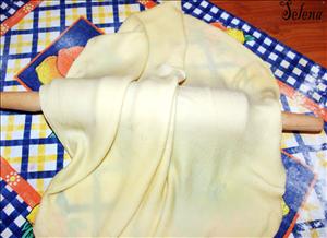 Фото рецепта «Базовое тесто для штруделя. Вытяжное тесто»