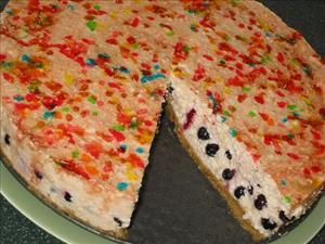 Фото рецепта «Творожный торт без выпечки, на основе из печенья»