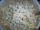 Пошаговое фото рецепта «Салат с копчёным кальмаром в форме ёжика»