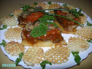 Фото рецепта «Эскалоп с томатным соусом и чесноком»