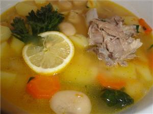 Фото рецепта «Фасолевый суп с сельдереем»