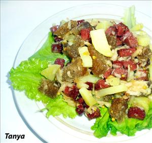Фото рецепта «Картофельный салат с копченой колбасой»
