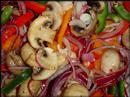 Фото-рецепт «Салат из свежих шампиньонов»
