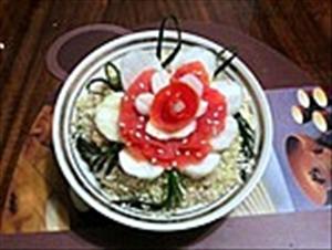 Фото рецепта «Салат с кириешками (сухариками) Орхидея»