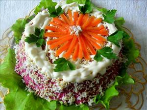 Фото рецепта «Закусочный селёдочный торт-желе»