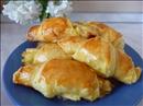 Пошаговое фото рецепта «Рогалики с сыром и ветчиной»
