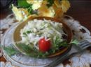 Фото-рецепт «Салат из молодой капусты с жареным луком»