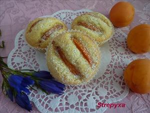 Фото рецепта «Кукурузные кексы с абрикосами»