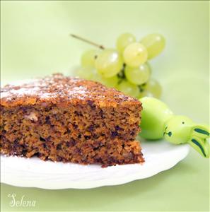 Фото рецепта «Морковно-шоколадный пирог с орехами»