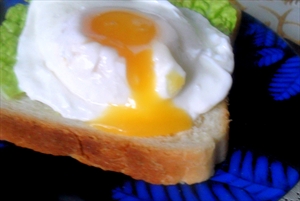 Фото рецепта «Яйцо-пашот в СВЧ»