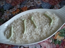 Пошаговое фото рецепта «Слоёный салат с красной рыбой, рисом и овощами»