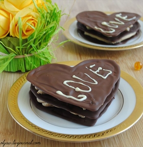 Фото рецепта «Шоколадные сердечки со сливочным муссом»