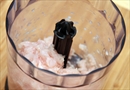 Пошаговое фото рецепта «Рулетики из рисовой бумаги с курицей и грибами»