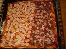 Пошаговое фото рецепта «Пицца Сердечно-колбасная»
