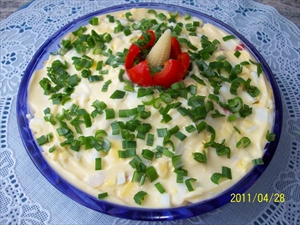 Фото рецепта «Слоёный салат с мясом и маринованным перцем»