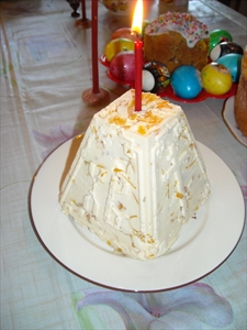 Фото рецепта «Пасха красная с курагой и цедрой» Фото рецепта «Пасха красная с курагой и цедрой»