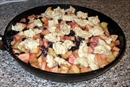Пошаговое фото рецепта «Пирог с яблоками и смородиной»