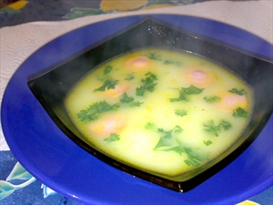 Фото рецепта «Суп из плавленных сырков с сосисками»