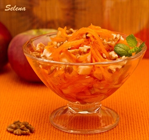 Фото рецепта «Салат из тыквы с яблоком»
