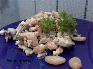 Фото рецепта «Салат с фасолью и грибами»