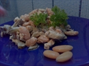 Пошаговое фото рецепта «Салат с фасолью и грибами»