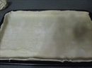 Пошаговое фото рецепта «Пирог из слоеного теста с жареным мясом и картофелем»