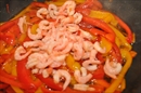 Пошаговое фото рецепта «Рисовая лапша с креветками и овощами»