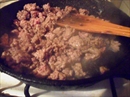 Пошаговое фото рецепта «Мясная поджарка с луком - пореем и ореховыми сливками»