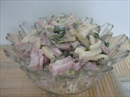 Пошаговое фото рецепта «Салат с сыром и ветчиной»