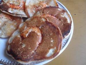 Фото рецепта «Оладьи с цельнозерновой мукой и креветками»