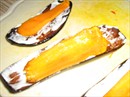 Пошаговое фото рецепта «Баклажаны с морковными чипсами»