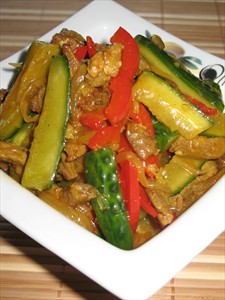 Фото рецепта «Корейский салат из огурцов и мяса»