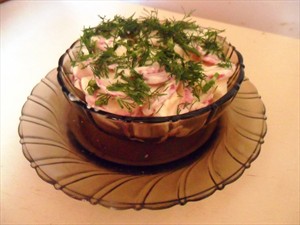 Фото рецепта «Салат из редиса со сметаной»