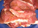 Пошаговое фото рецепта «Свиные отбивные в кляре»