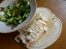 Пошаговое фото рецепта «Салат с красной рыбой и сыром»