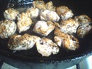 Пошаговое фото рецепта «Тёплый салат с курицей и грибами»