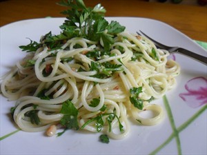 Фото рецепта «Спагетти с петрушечным песто»