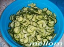 Пошаговое фото рецепта «Огуречный салат»