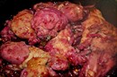 Пошаговое фото рецепта «Курица тушёная с чёрной смородиной»