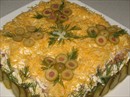 Пошаговое фото рецепта «Слоёный салат из копчёной рыбы»